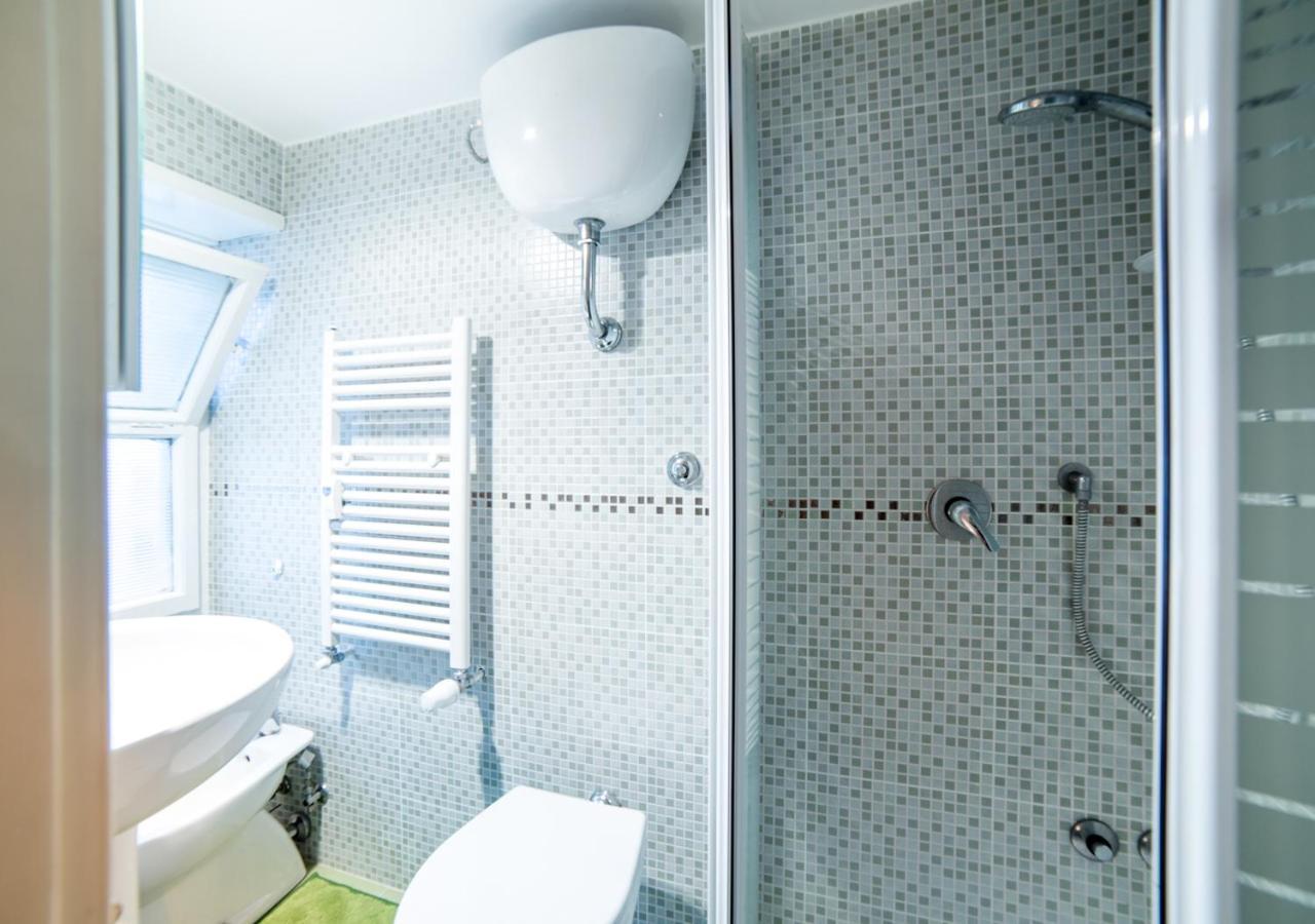 Rent In Rome Archimede Рим Екстериор снимка